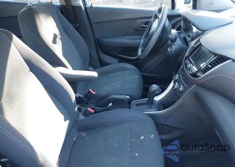 2018 Chevrolet Trax Ls из США, поврежденный, VIN 3GNCJKSBXJL177395